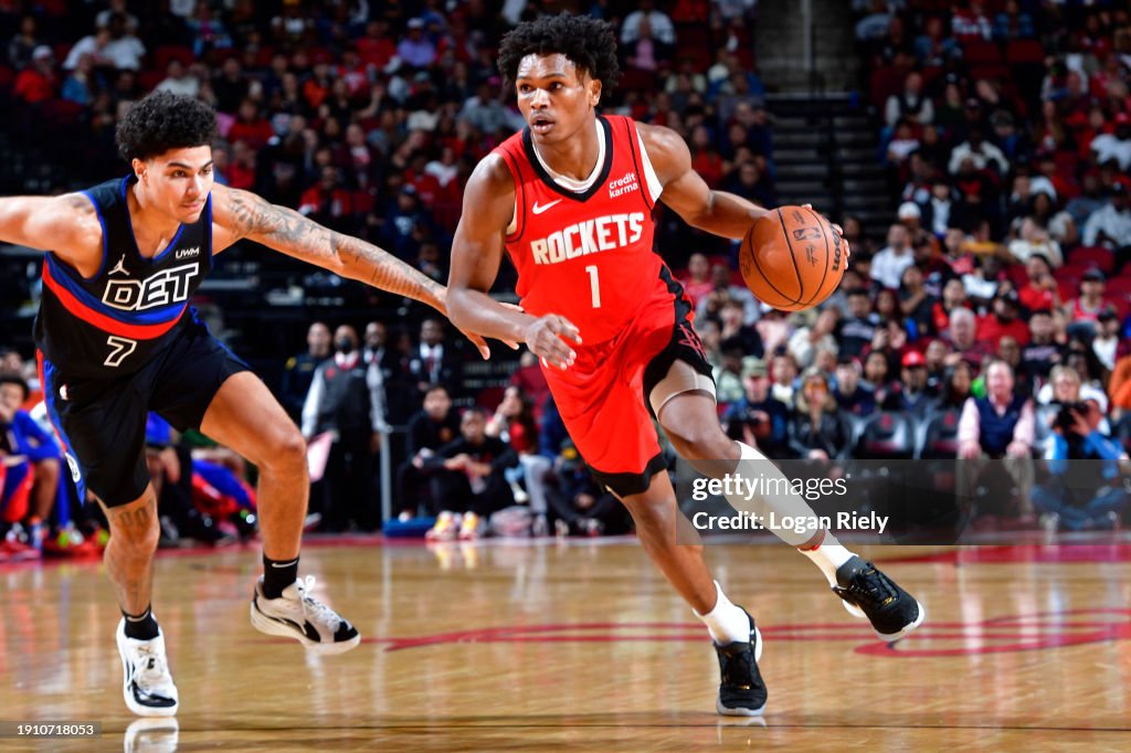 Houston Rockets Thompson Amen Thompson of the Houston Rockets drives to the basket during the ...