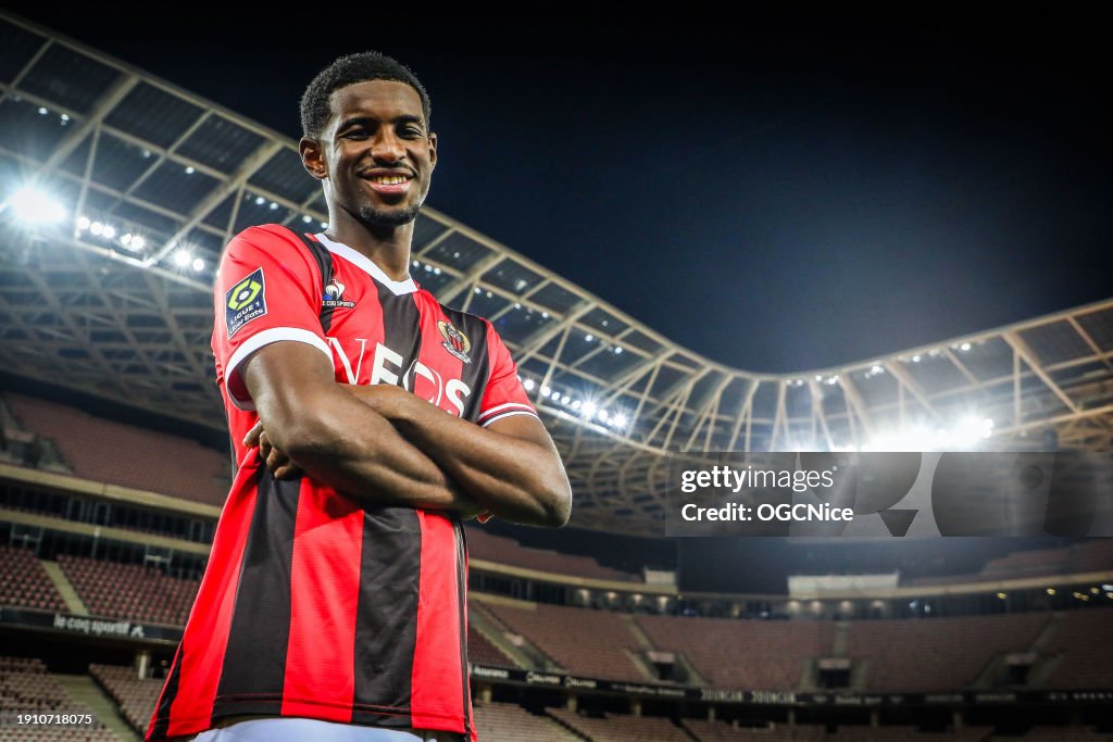 Mohamed Ali Cho During His Signature As A New OGC Nice Player On mohamed-ali-cho-during-his-signature-as-a-new-ogc-nice-player-on