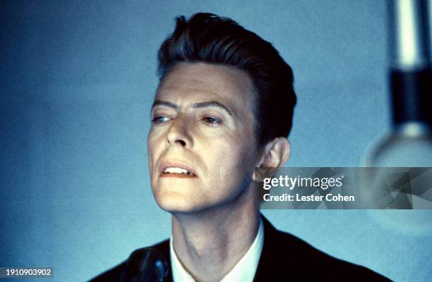English singer David Bowie performs on the set of his music video "Jump They Say" in Los Angeles, California, March 1993.