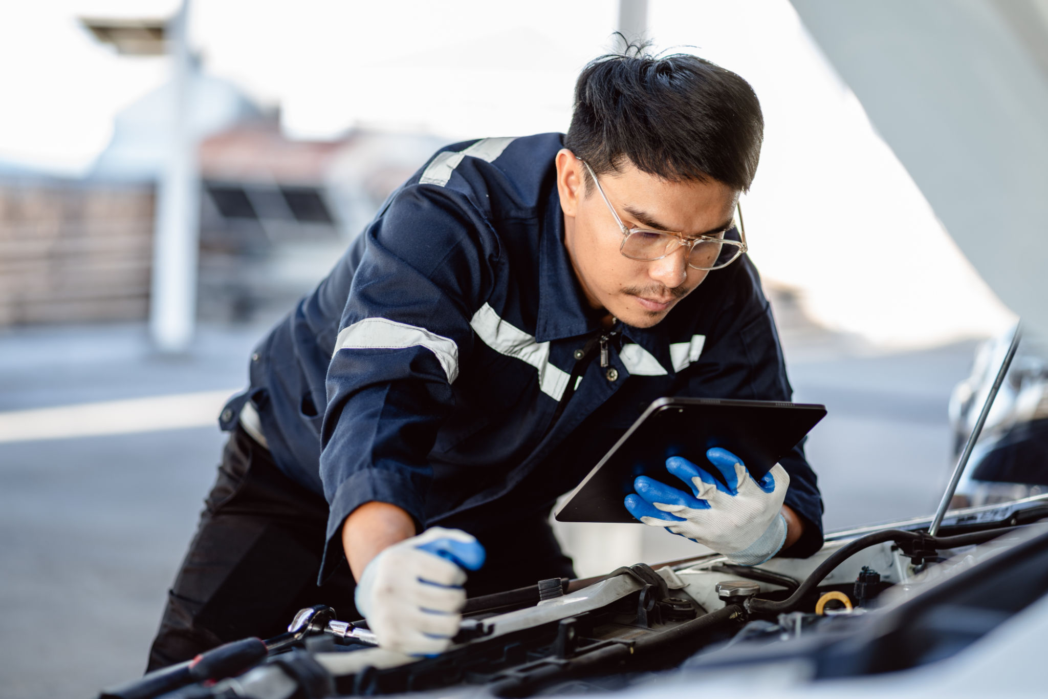 car maintenance garage