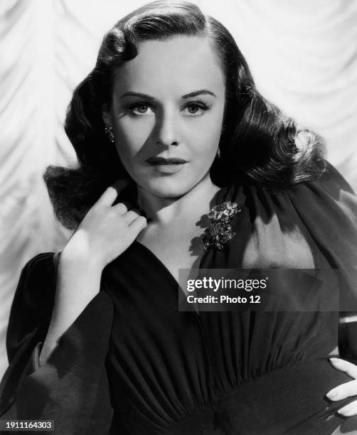 295 Actress Paulette Goddard Stock Photos, High-Res Pictures, and