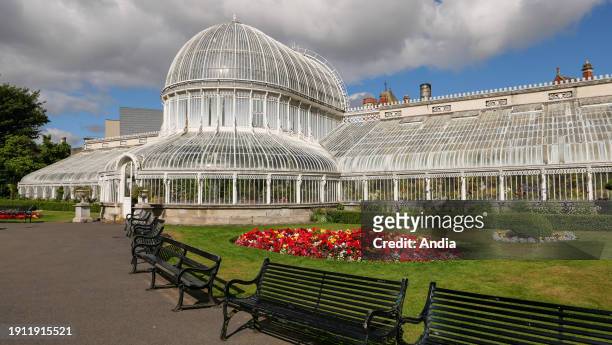 Northern Ireland, Belfast Botanic Gardens, south of the city: outside of the Palm House, one of the greenhouses. Founded in 1828, the garden, then...
