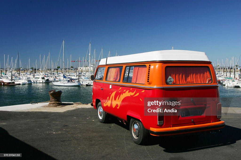 Camper van, RV