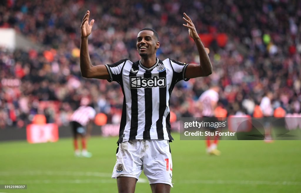 Sunderland v Newcastle United - Emirates FA Cup Third Round