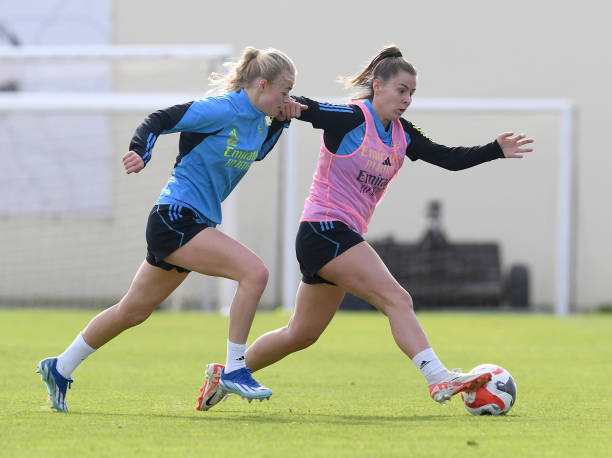 PRT: Arsenal Women Training Session