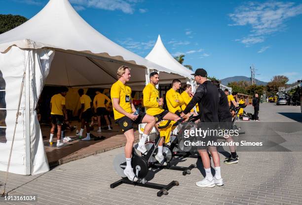 The Team of Borussia Dortmund during a training session with Athletik Trainer und Sportwissenschaftler Mathias Kolodziej of Borussia Dortmund on...