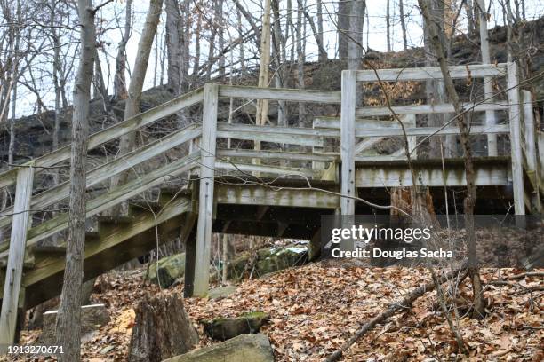 multiple leveled wooden platform - leveled stock pictures, royalty-free photos & images