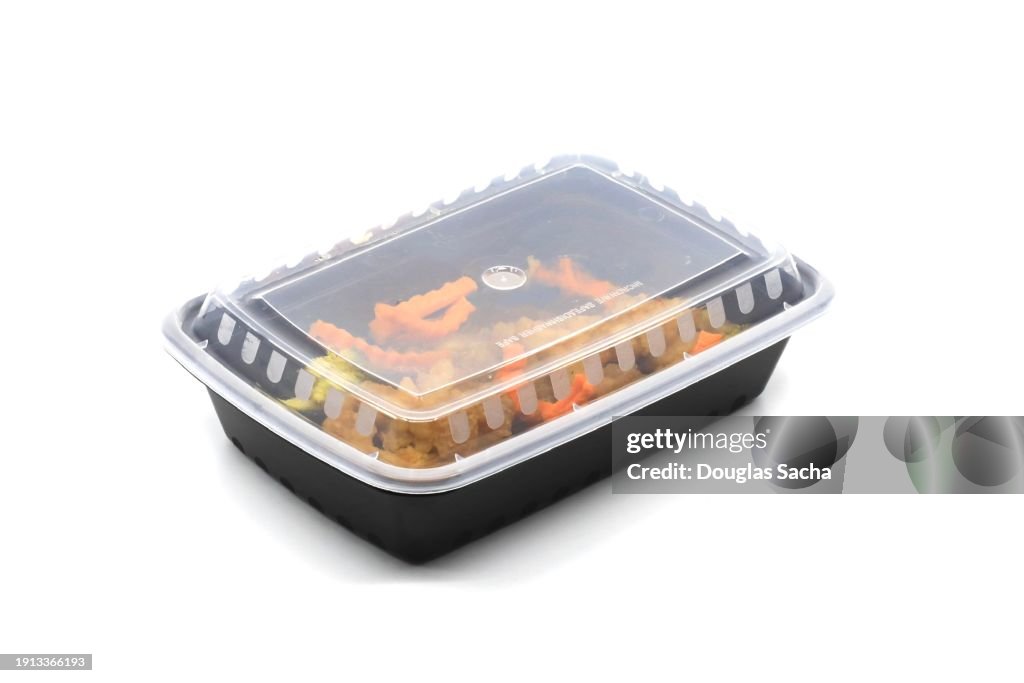 Single use container for prepared food delivery