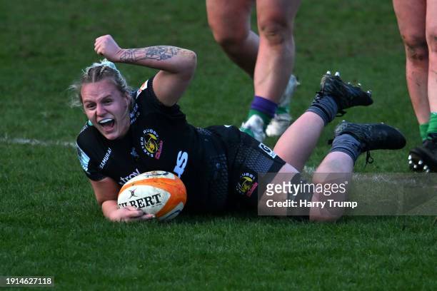 Taz Bricknell of Exeter Chiefs celebrates scoring their side's sixth try during the Allianz Premiership Women's Rugby match between Exeter Chiefs and...