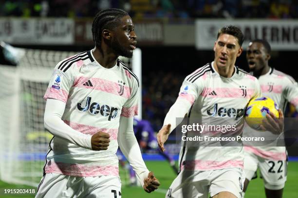 Samuel Iling-Junior of Juventus celebrates after scoring his side first goal during the Serie A TIM match between US Salernitana and Juventus at...