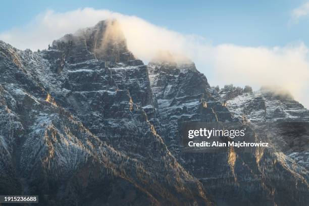 Tupper Photo 55 Mount Tupper Stock Photos, High-Res Pictures, and Images - Getty Images