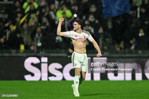 Dusan Vlahovic of Juventus celebrates after scoring his side second goal during the Serie A TIM match between US Salernitana and Juventus at Stadio...