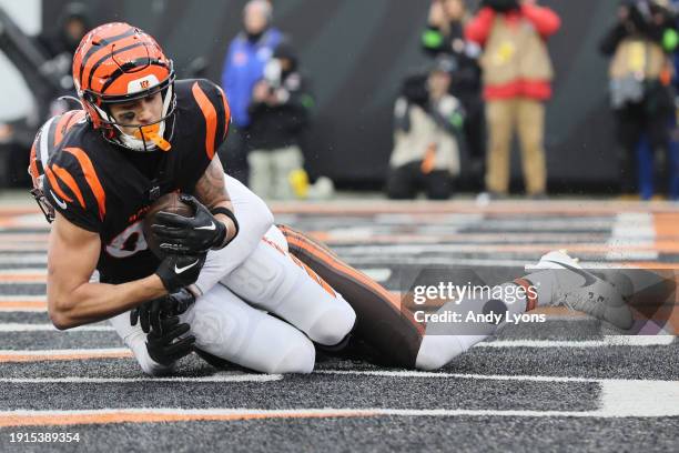 Andrei Iosivas of the Cincinnati Bengals scores a touchdown during the third quarter in the game against the Cleveland Browns at Paycor Stadium on...