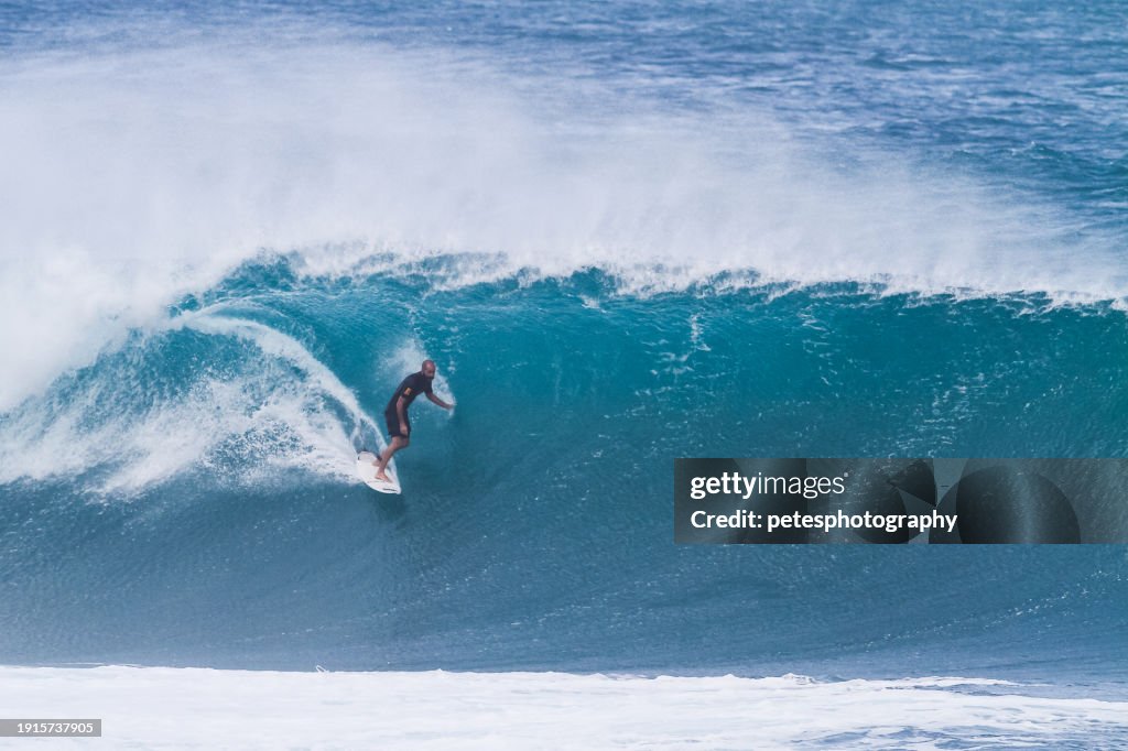 Surfing Pipeline, Oahu, Hawaii