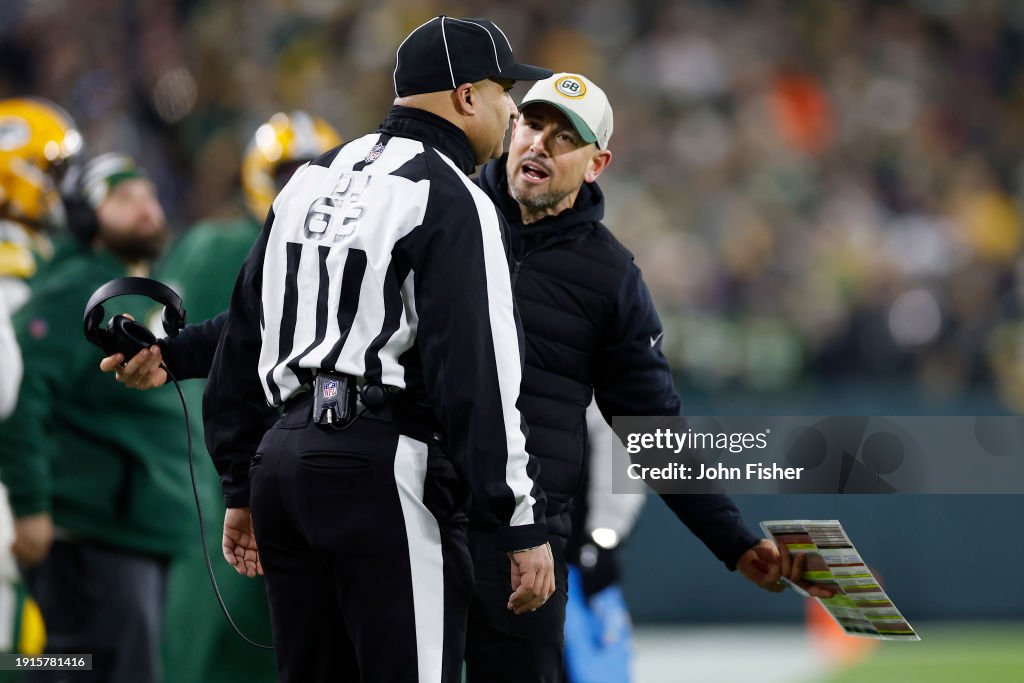 Chicago Bears v Green Bay Packers