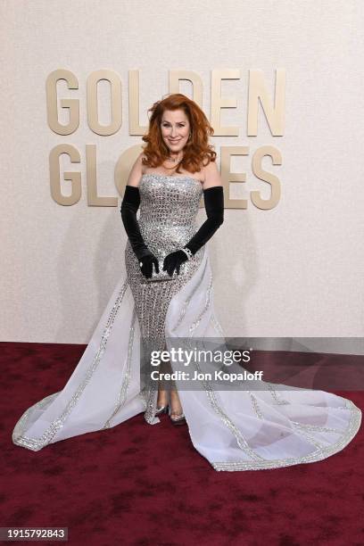 Lisa Ann Walter attends the 81st Annual Golden Globe Awards at The Beverly Hilton on January 07, 2024 in Beverly Hills, California.