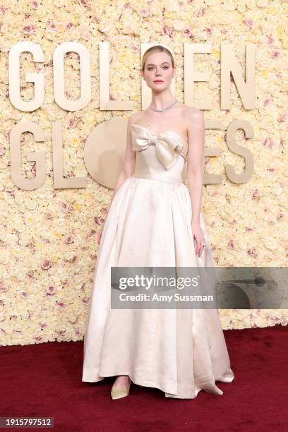 Elle Fanning attends the 81st Annual Golden Globe Awards at The Beverly Hilton on January 07, 2024 in Beverly Hills, California.