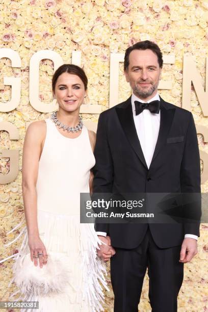 Keri Russell and Matthew Rhys attend the 81st Annual Golden Globe Awards at The Beverly Hilton on January 07, 2024 in Beverly Hills, California.