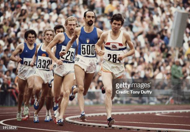 Brendan Foster of Great Britain leads the field in a 1500 metre heat at the 1972 Olympic Games in Munich, Germany. \ Mandatory Credit: Tony...