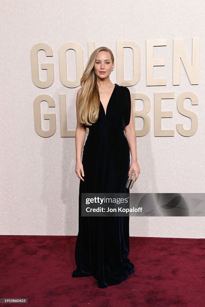 81st Annual Golden Globe Awards - Arrivals