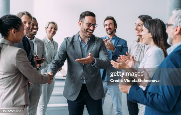 successful partnership - recruiter stockfoto's en -beelden