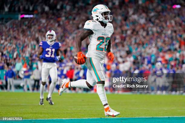 734 Devon Achane Photos & High Res Pictures - Getty Images