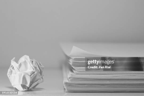 Bond Paper Stack 184 Bond Paper Texture Stock Photos, High-Res Pictures, and Images ...