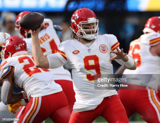 Blaine Gabbert of the Kansas City Chiefs passes during a 13-12 Chiefs win over the Los Angeles Chargers at SoFi Stadium on January 07, 2024 in...