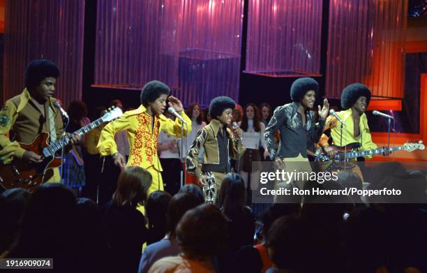 839 The Jackson 5 1970s Stock Photos High Res Pictures And Images 839-the-jackson-5-1970s-stock-photos-high-res-pictures-and-images