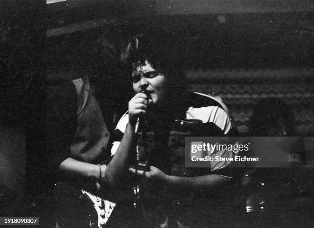 American Rock musician John Popper, of the band Blues Traveler, performs on stage at the Cheyenne Social Club, New York, New York, August 30, 1989.