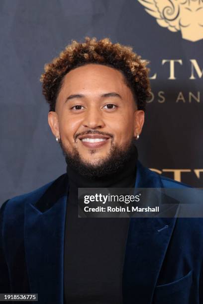 tahj mowry parents