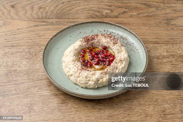 eggplant caviar - baba ghanoush imagens e fotografias de stock