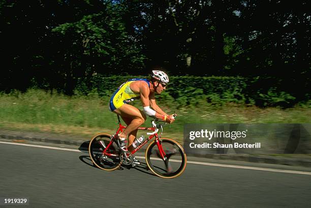 Spencer Smith of Great Britain in action during the cycling section of the Windsor Triathlon in Windsor, England. \ Mandatory Credit: Shaun Botterill...