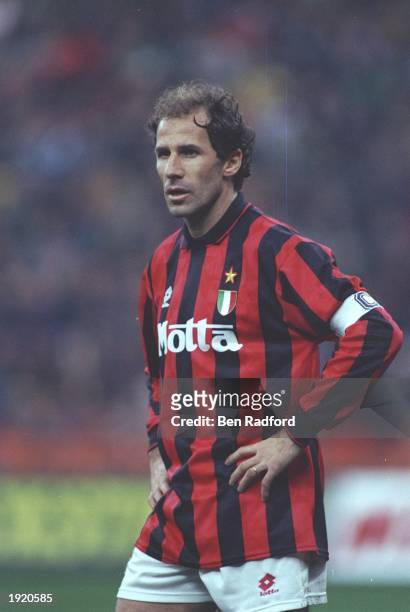 Samarbejdsvillig Ydmyge Afgift Portrait of Franco Baresi of AC Milan during a Serie A match. \... News  Photo - Getty Images