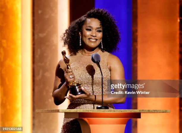 Angela Bassett accepts an honorary Oscar onstage during the Academy Of Motion Picture Arts & Sciences' 14th Annual Governors Awards at The Ray Dolby...
