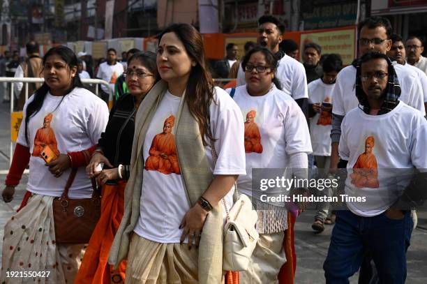 On 161th birth anniversary of Swami Vivekananda, members of Bharatiya Janata Yuva Morcha participate in Viksit Bharat Run from Swami ji's ancestral...