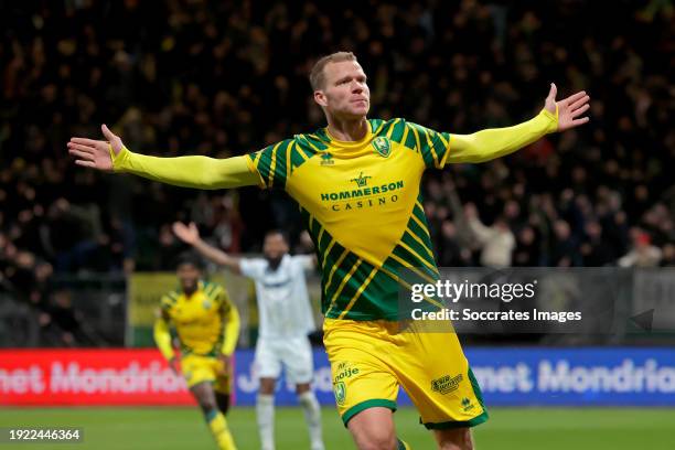 Henk Veerman of ADO Den Haag celebrates 3-2 during the Dutch Keuken Kampioen Divisie match between ADO Den Haag v De Graafschap at the Bingoal...