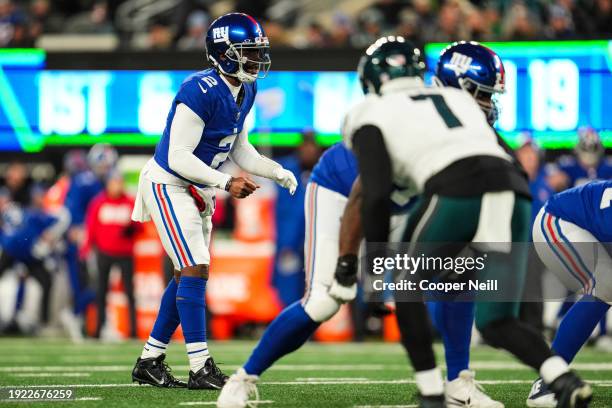 Tyrod Taylor of the New York Giants sets up during an NFL football game against the Philadelphia Eagles at MetLife Stadium on January 7, 2024 in East...