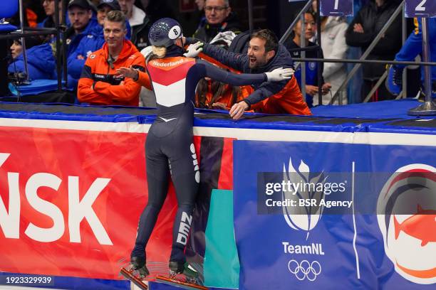 Xandra Velzeboer of The Netherlands, Niels Kerstholt competing on the 500m Finals during the ISU European Short Track Speed Skating Championships at...