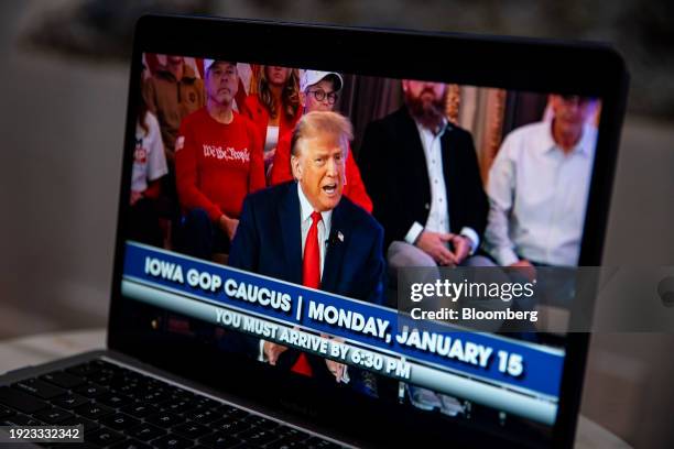 Trump Computer Computer Virtual Event Photos and Premium High Res Pictures - Getty Images