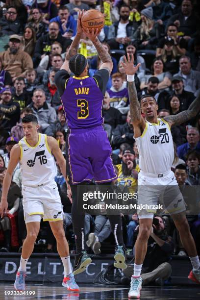 Anthony Davis of the Los Angeles Lakers shoots the ball during the game against the Utah Jazz on January 13, 2024 at vivint.SmartHome Arena in Salt...