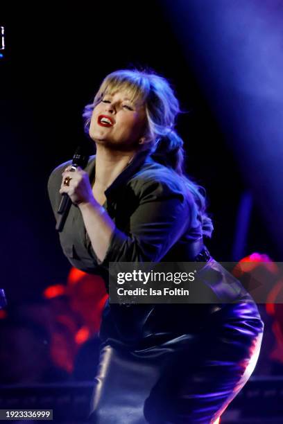 Irish singer Maite Kelly performs during the Schlagerchampions "Das Groe Fest Der Besten" at Velodrom on January 13, 2024 in Berlin, Germany.