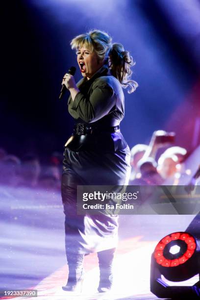 Irish singer Maite Kelly performs during the Schlagerchampions "Das Groe Fest Der Besten" at Velodrom on January 13, 2024 in Berlin, Germany.