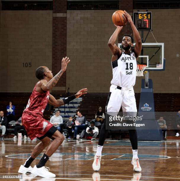 January 13: Julian Washburn of the Austin Spurs three point basket during the game against the Sioux Falls Skyforce at the Sanford Pentagon on...