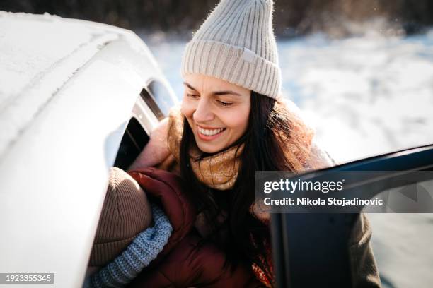 let's have some fun on the snow - auto mieten stock pictures, royalty-free photos & images