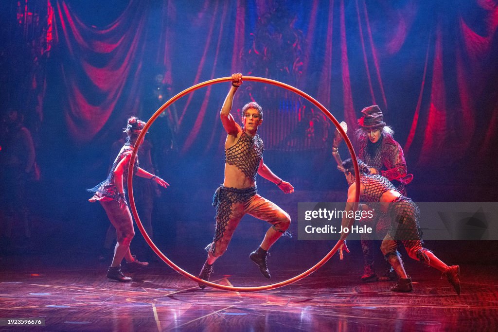 Cirque Du Soleil Perform "Alegría: In A New Light"