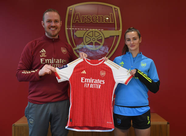 GBR: Arsenal Unveil New Signing Emily Fox