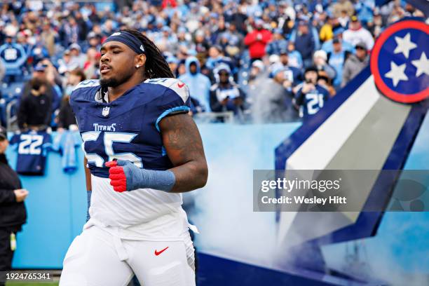 Aaron Brewer of the Tennessee Titans during introductions before the game against the Jacksonville Jaguars in Nashville, Tennessee at Nissan Stadium...
