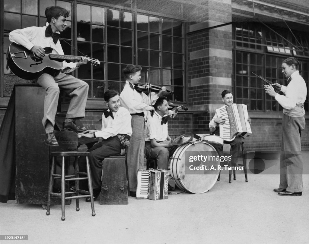 1933 Trent Bridge Rythmics Band