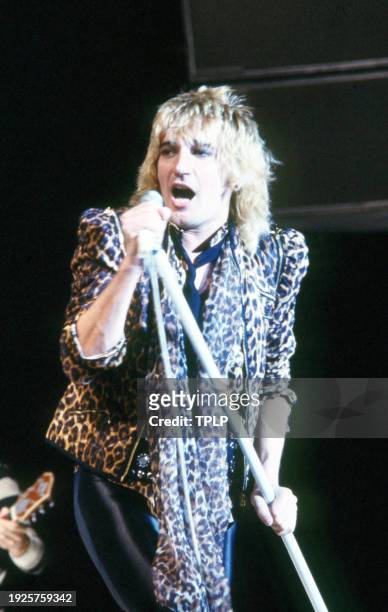 Photo of British Pop singer & Rock musician Rod Stewart performs onstage at the Olympia Grand Hall, London, England, December 28, 1978.